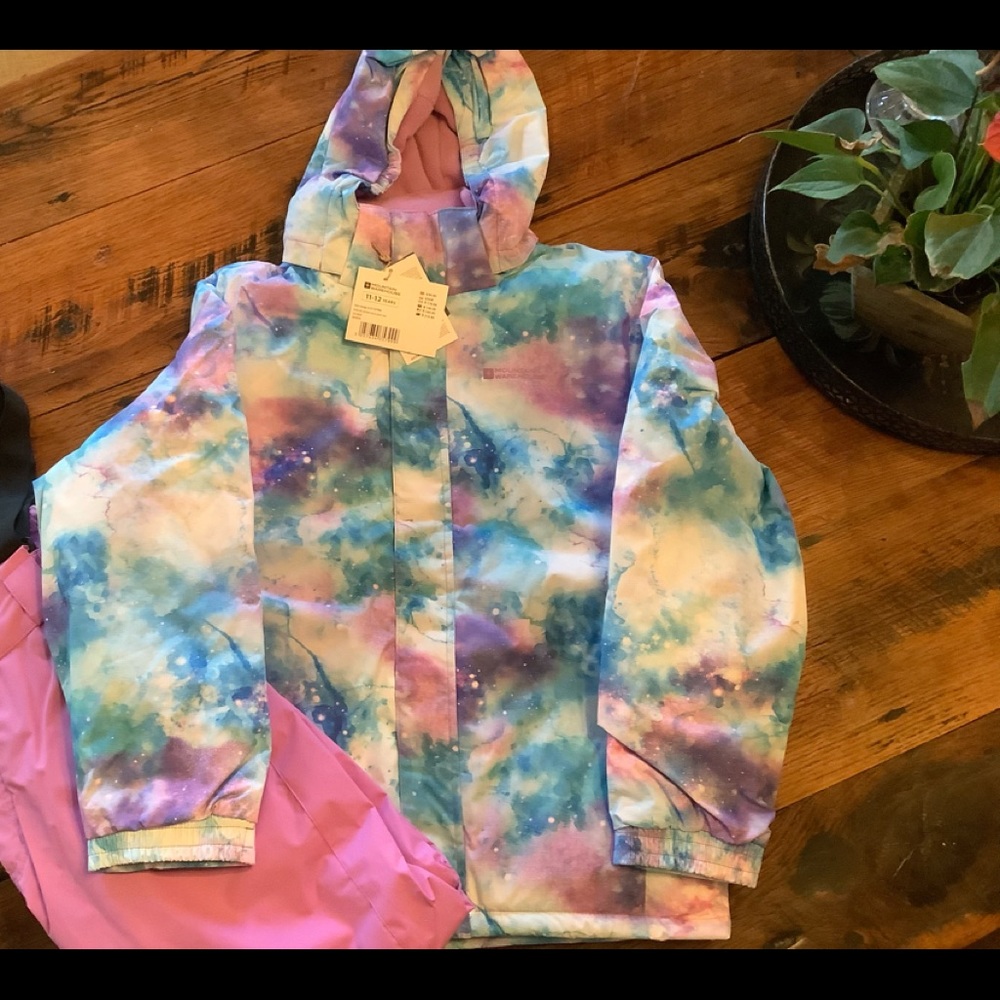 Brand New Kids Snow Suit